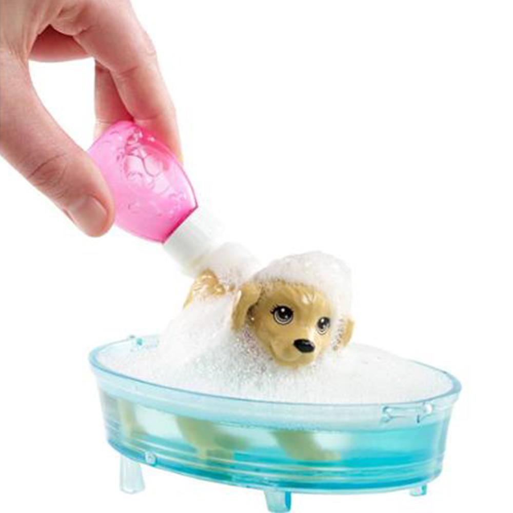 Barbie ve Köpekçik Banyo Keyfi Oyun Seti