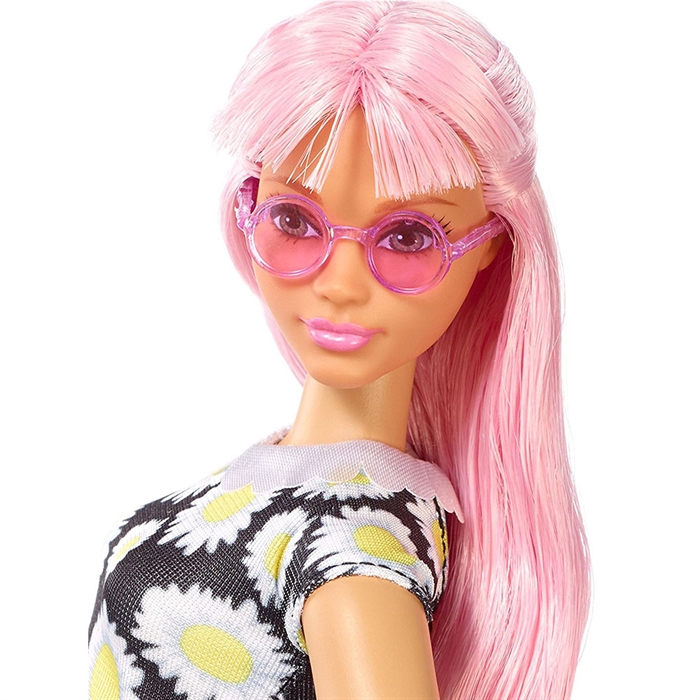 Barbie Büyüleyici Parti Bebekleri DVX70