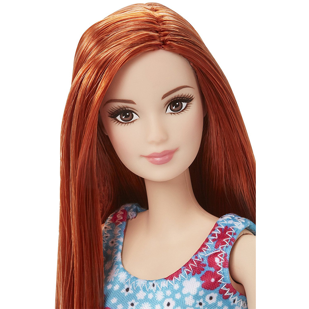 Şık Barbie Bebek DVX91
