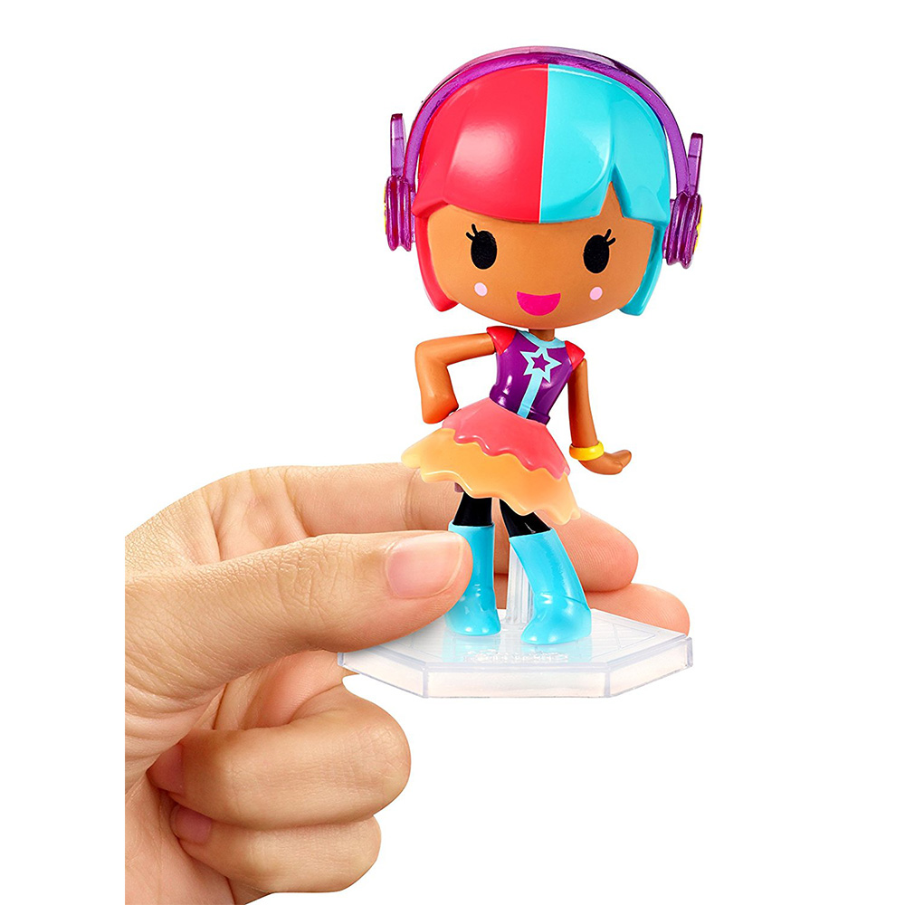 Barbie Video Oyunu Kahramanı Küçük Bebek DWW30