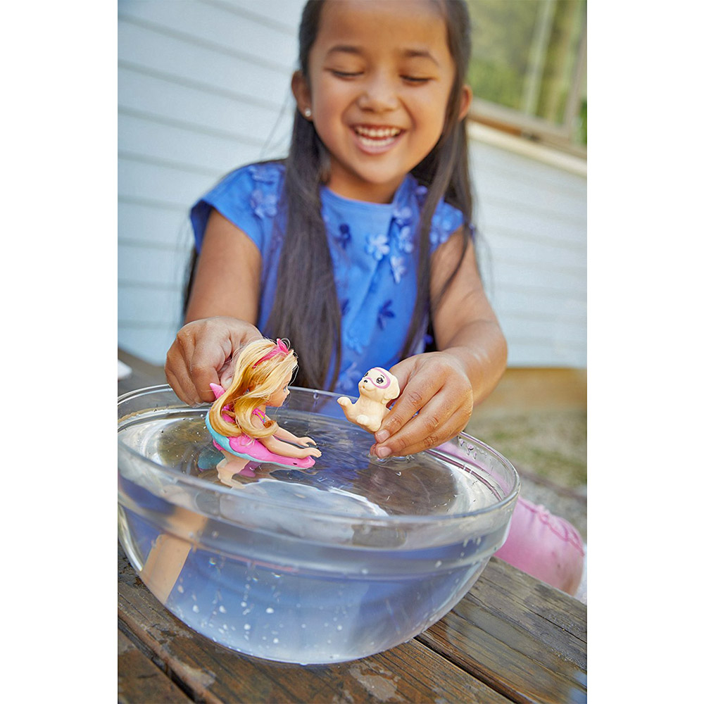 Sihirli Yunuslar Chelsea Figür Bebek