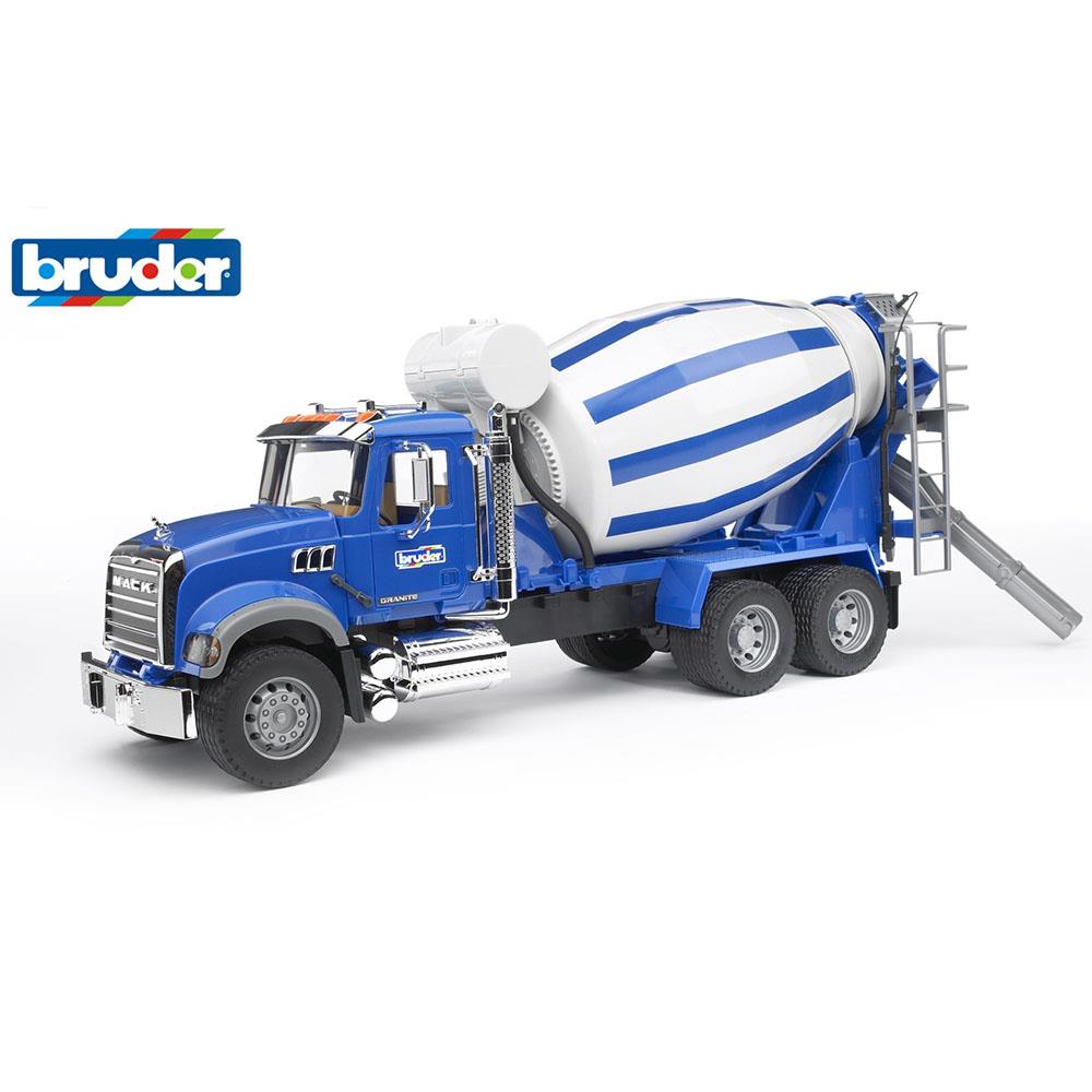 Bruder Mack Granite Beton Mikser