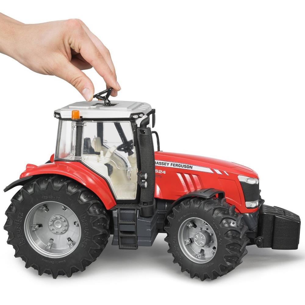Bruder Massey Ferguson 7600 Traktör