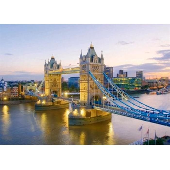 Clementoni 1000 Parça Puzzle Tower Bridge