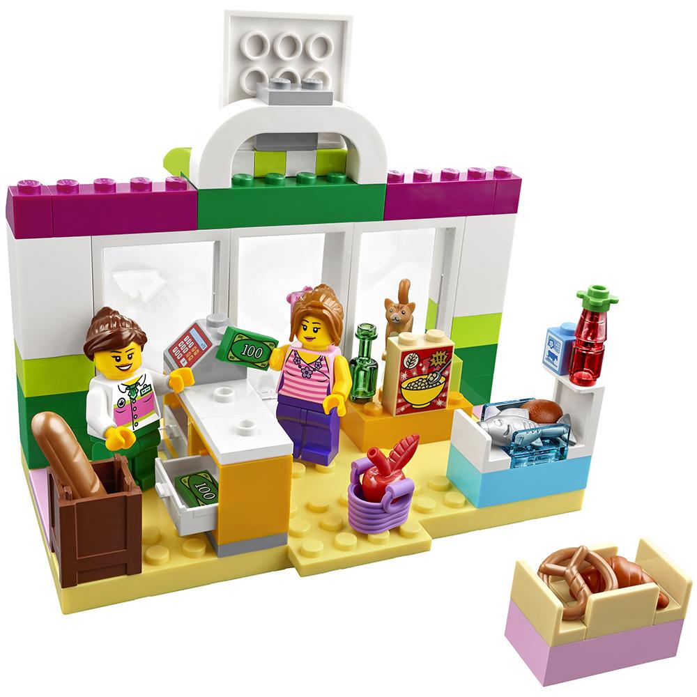 Lego Juniors Supermarket Suitcase 10684