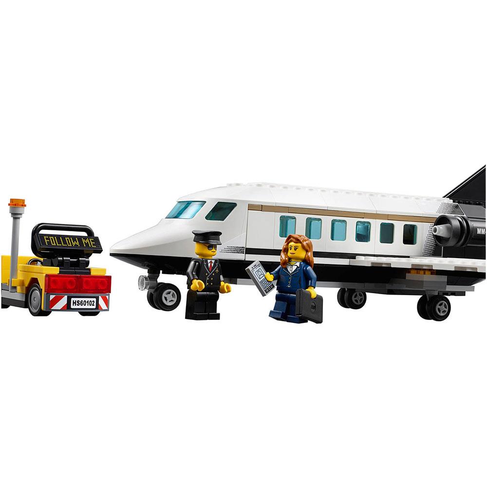 Lego City Airport VIP Ser 60102