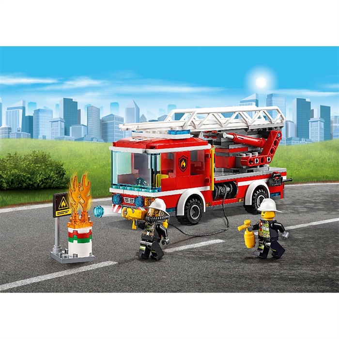 Lego City Fire Lad Truck 60107
