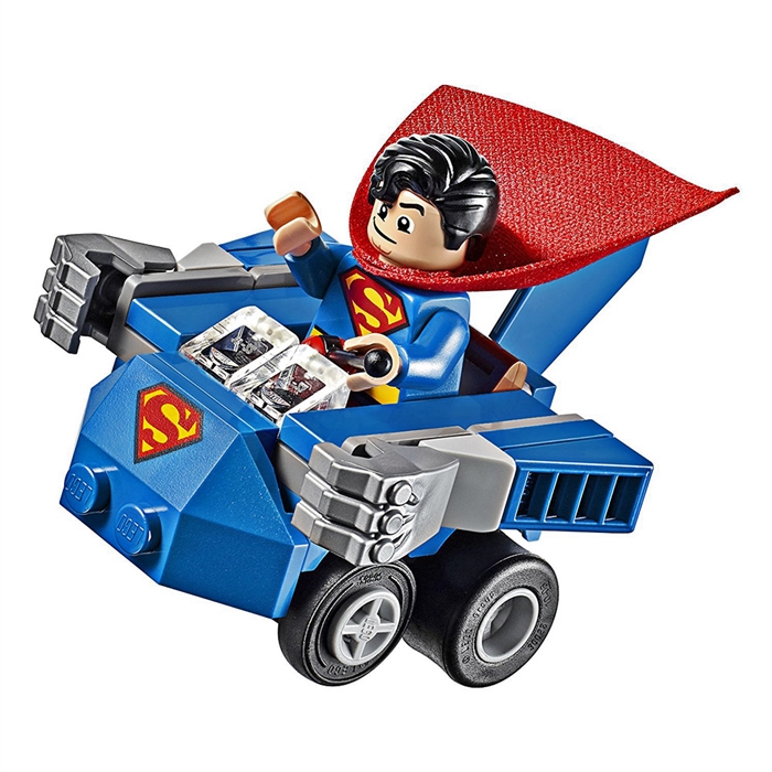 Lego Super Heroes Superman Bizarro’ya Karşı 76068