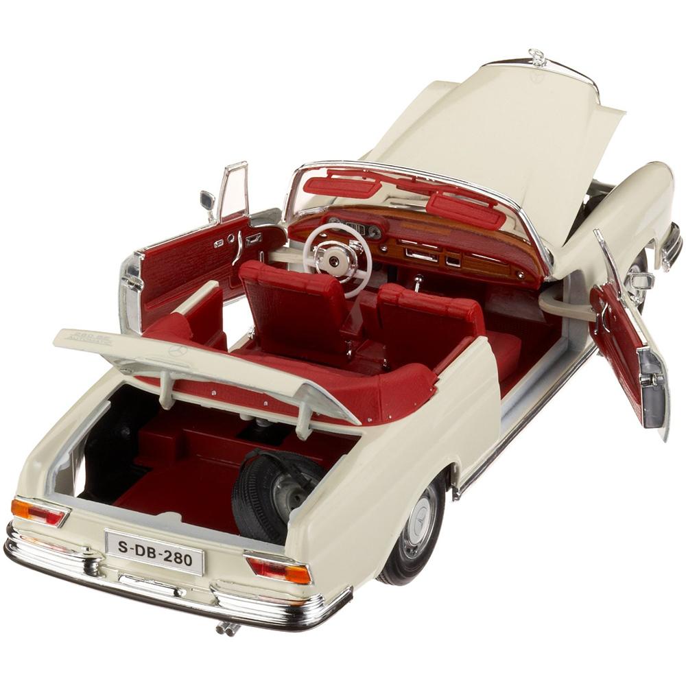 Maisto 1/18 1967 Model Mercedes-Benz 280SE
