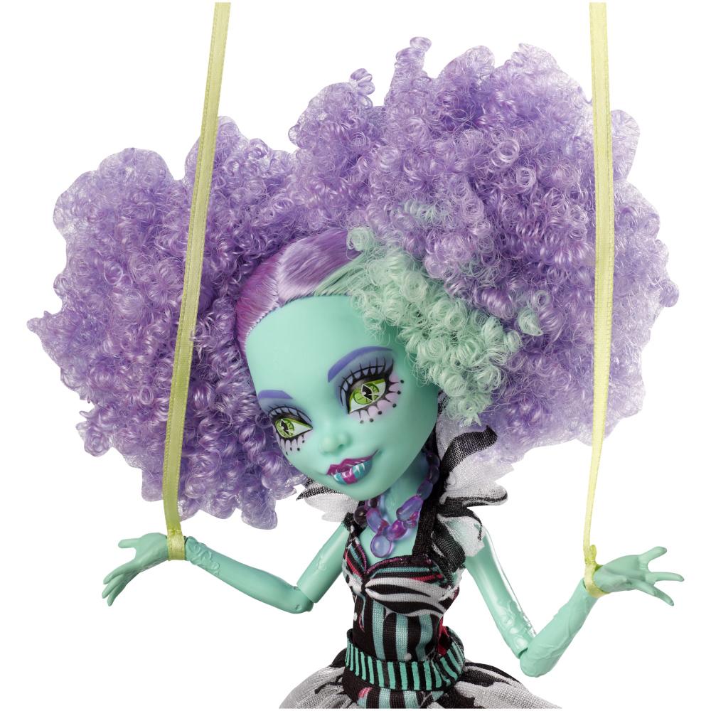 Monster High Korku Sirki Acayip Arkadasim Honey Swamp