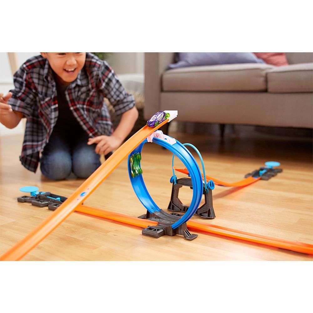Hot Wheels Track Builder Hızlı Yarış Oyun Seti