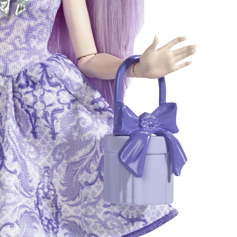 Ever After High Doğumgünü Prensesleri Duchess Swan