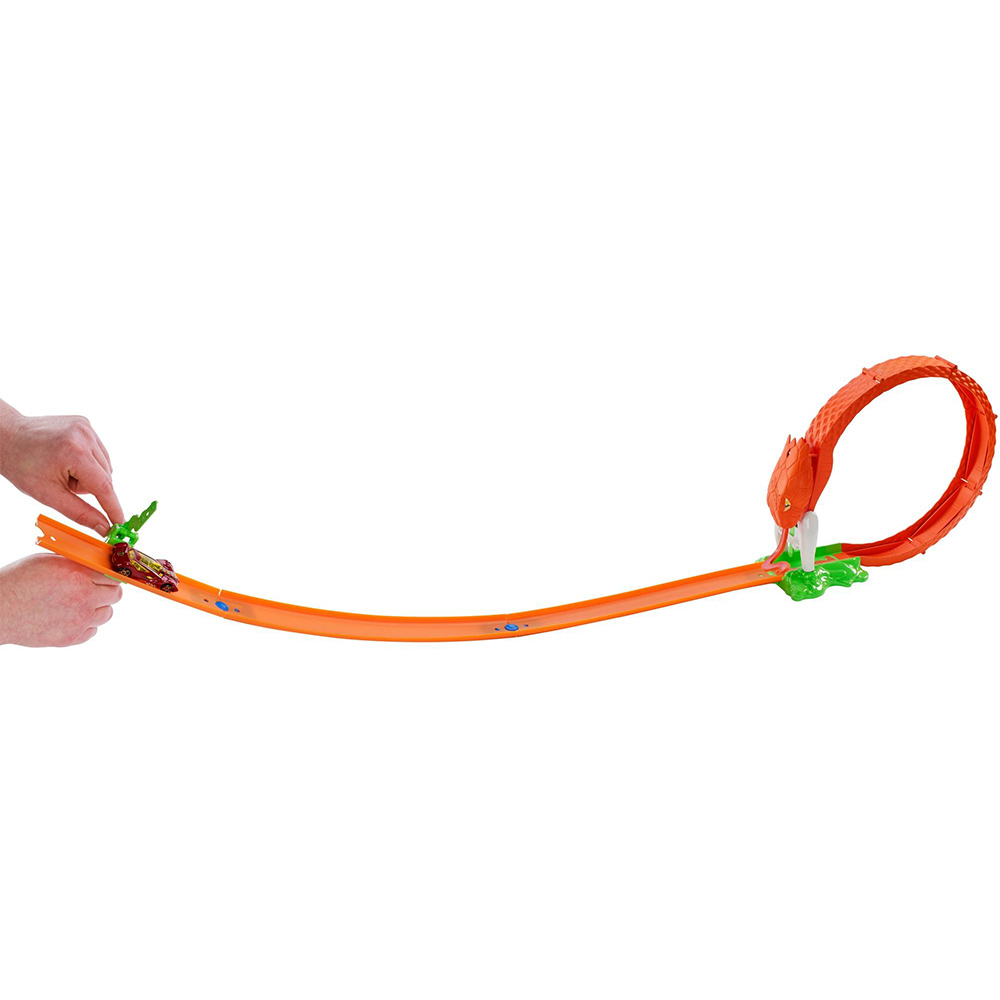 Hot Wheels Çılgın Yaratıklar Cobra Coil Oyun Seti