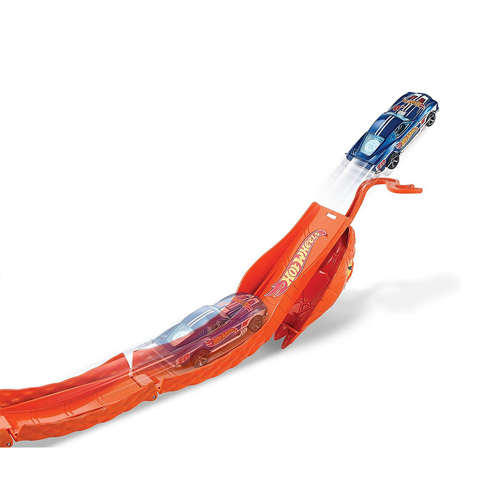 Hot Wheels Çılgın Yaratıklar Cobra Coil Oyun Seti