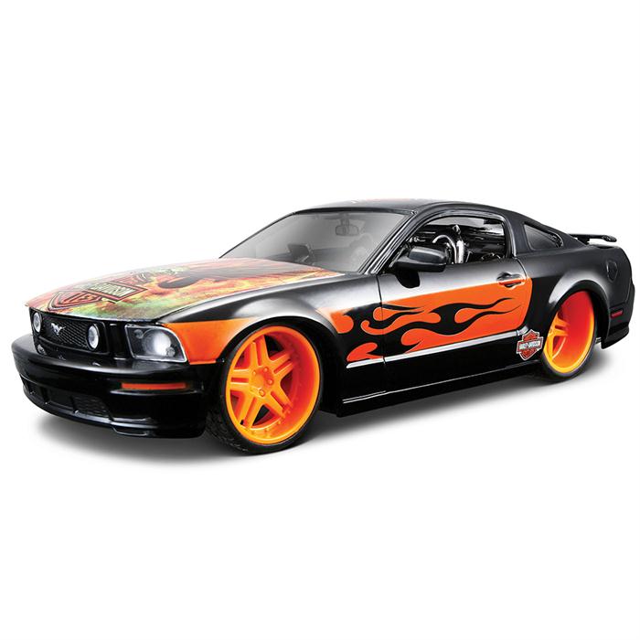 Maisto Ford Mustang GT 2006 1:24 Harley Davidson Siyah