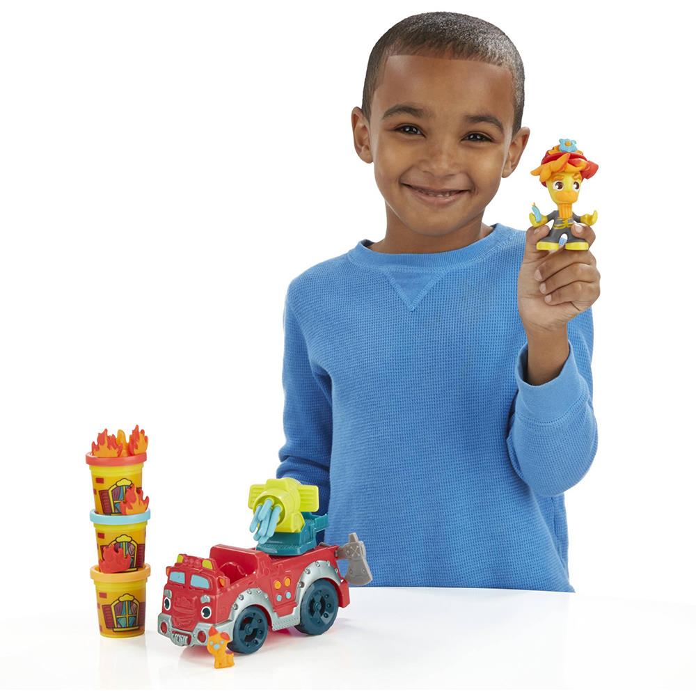 Play-Doh Town İtfaiye Arabası B3416