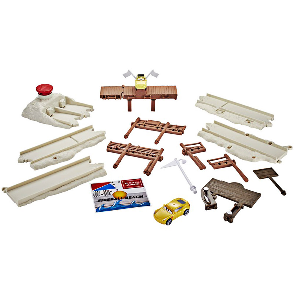 Cars 3 Fireball Plajı Yarışı Oyun Seti