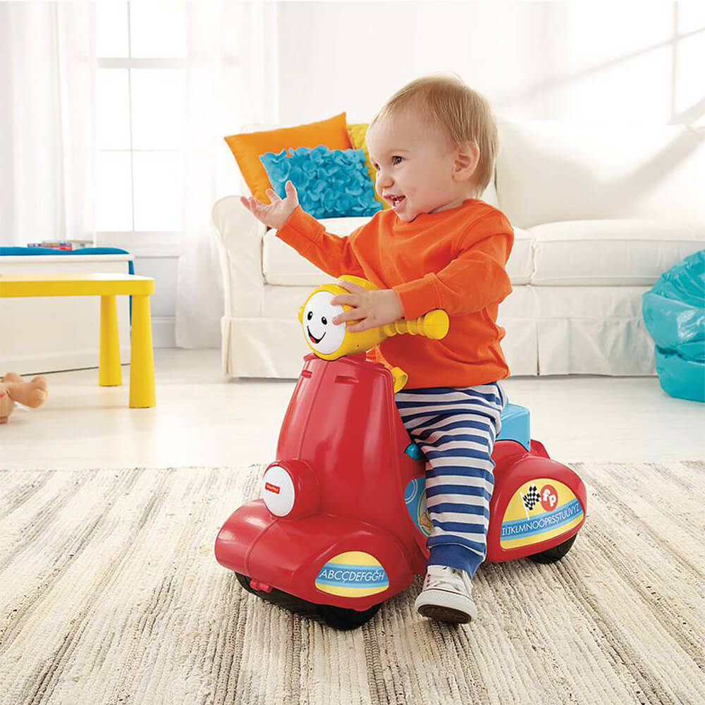 Fisher Price Yaşa Göre Gelişim Eğitici Scooter (Türkçe)