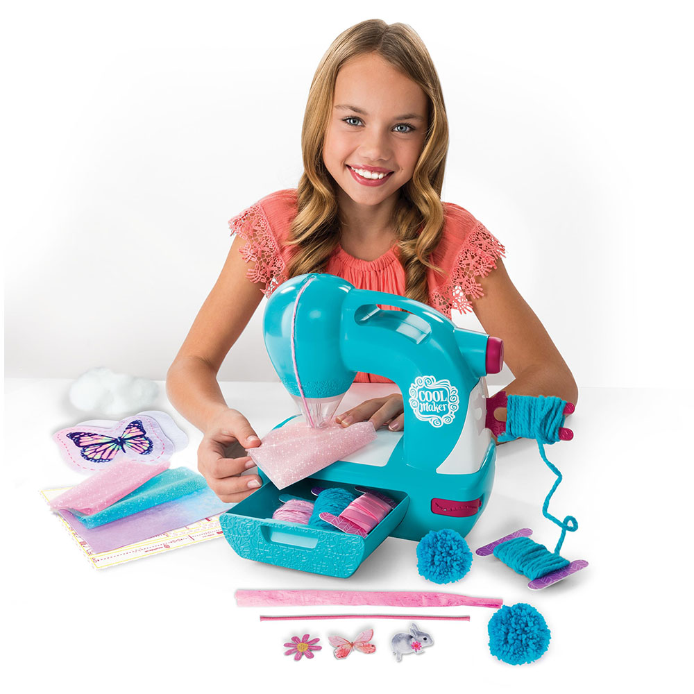 Sew Cool Yeni Dikiş Makinesi Oyun Seti
