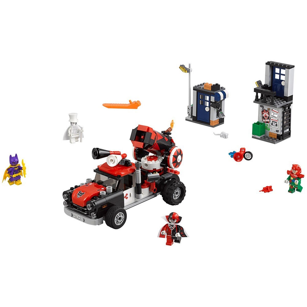 Lego Super Heroes Harley Quinn Cannonball Attack 70921