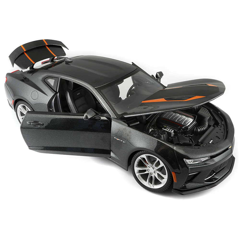 Maisto 2017 Chevrolet Camaro Fifty 1:18 Model Araba