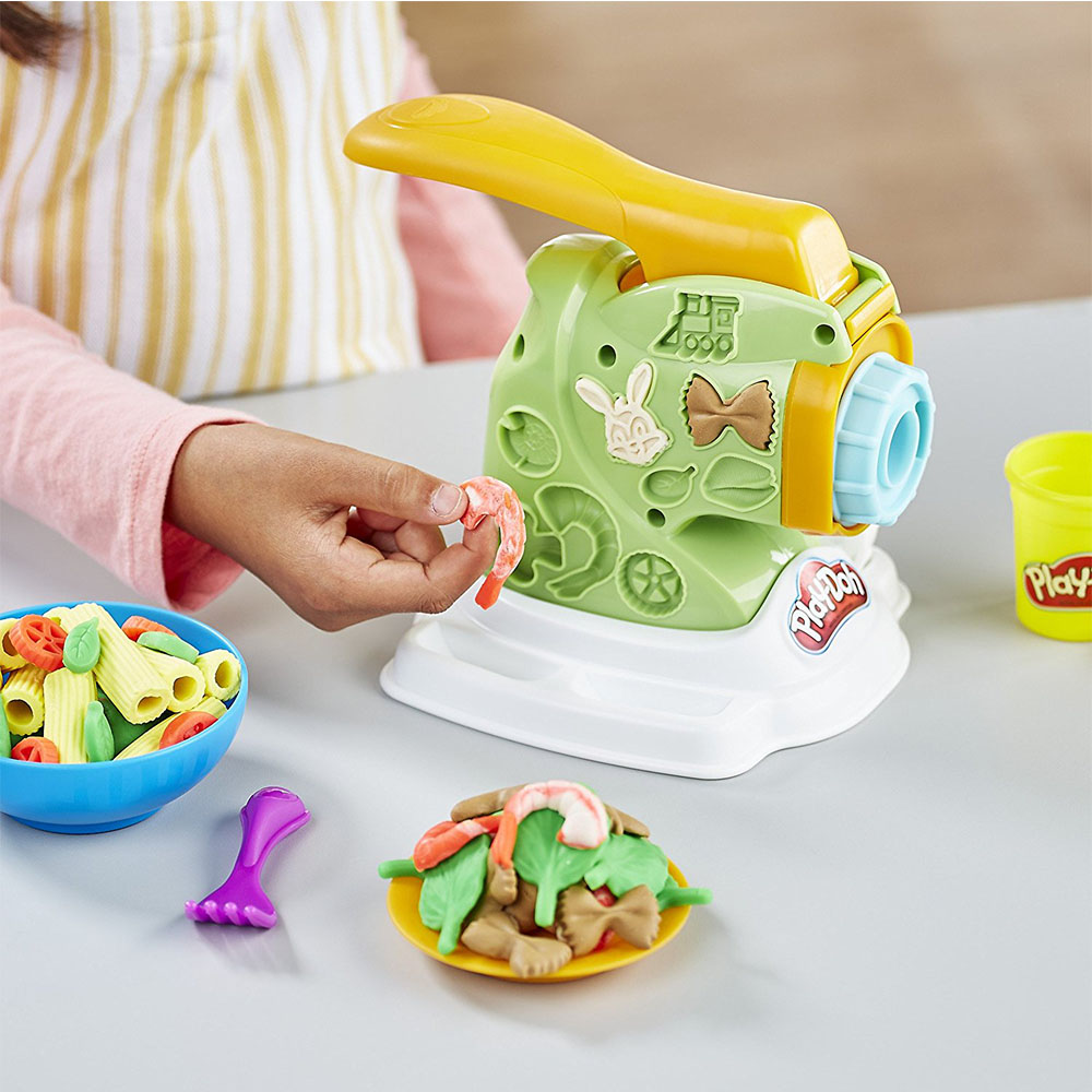 Play Doh Kitchen Makarna Seti
