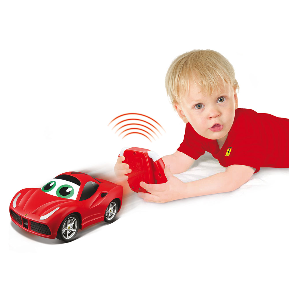 BB Juniors Ferrari Küçük Şoför Uzaktan Kumandalı Araba