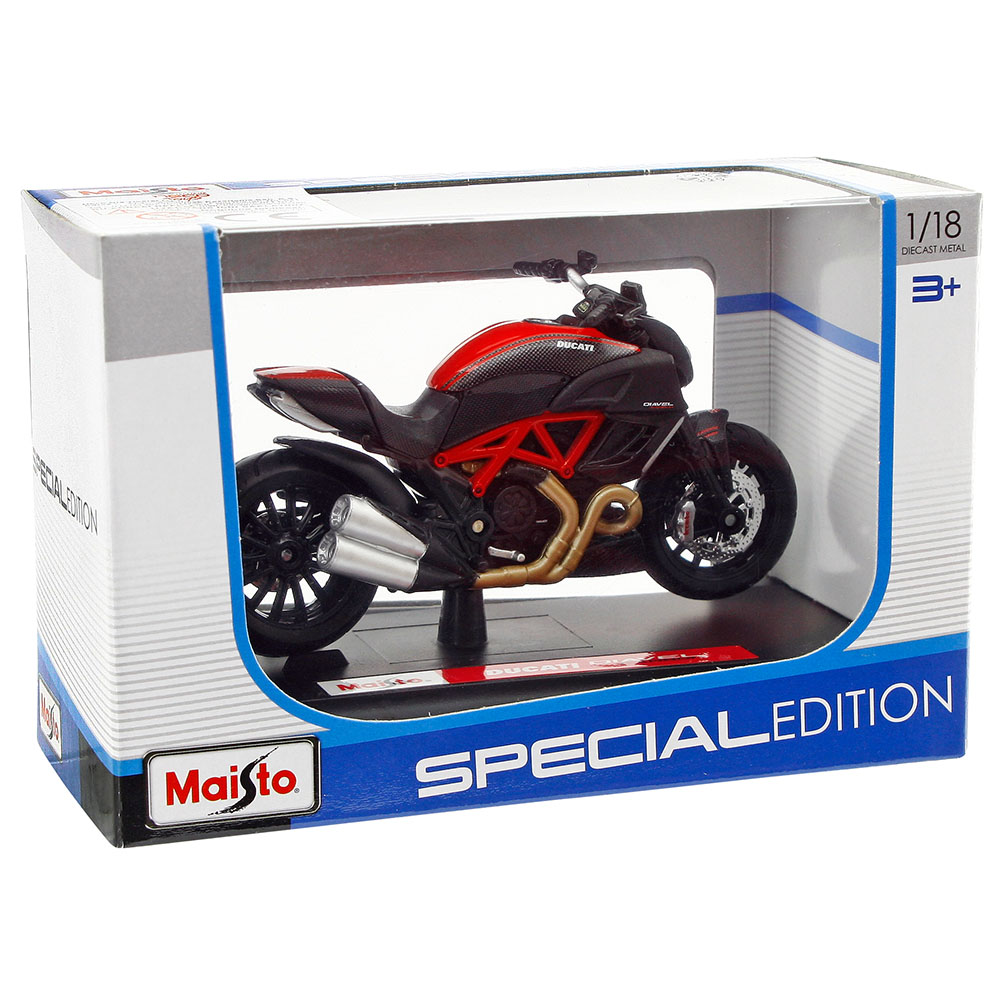 Maisto Ducati Diavel Carbon 1:18 Model Motorsiklet