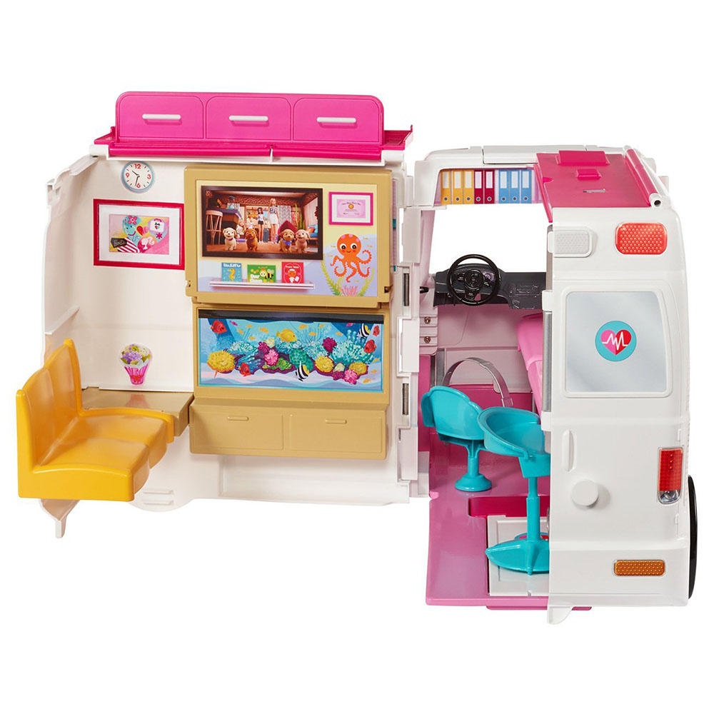 Barbie'nin Ambulansı Oyun Seti