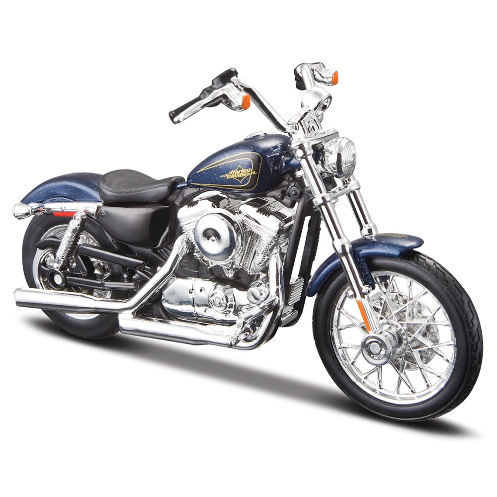 Maisto Harley Davidson 2012 XL 1200V Seventy-Two 1:18 Model Motor