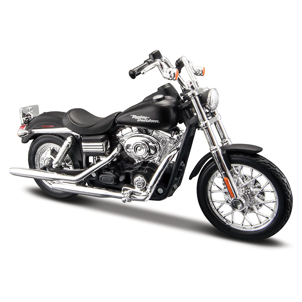 Maisto Harley Davidson 2006 FXDBI Dyna Street Bob 1:18 Model Moto