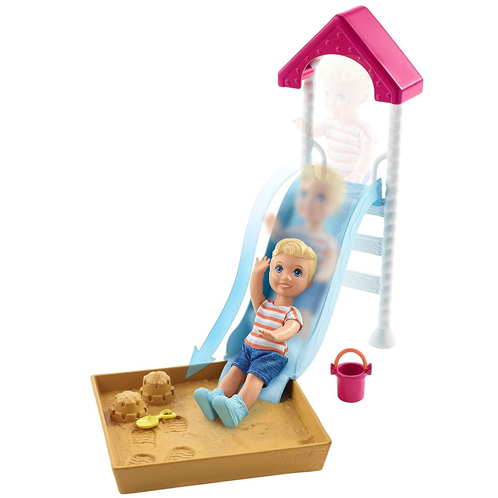 Barbie Bebek Bakıcısı Oyun Seti FXG96