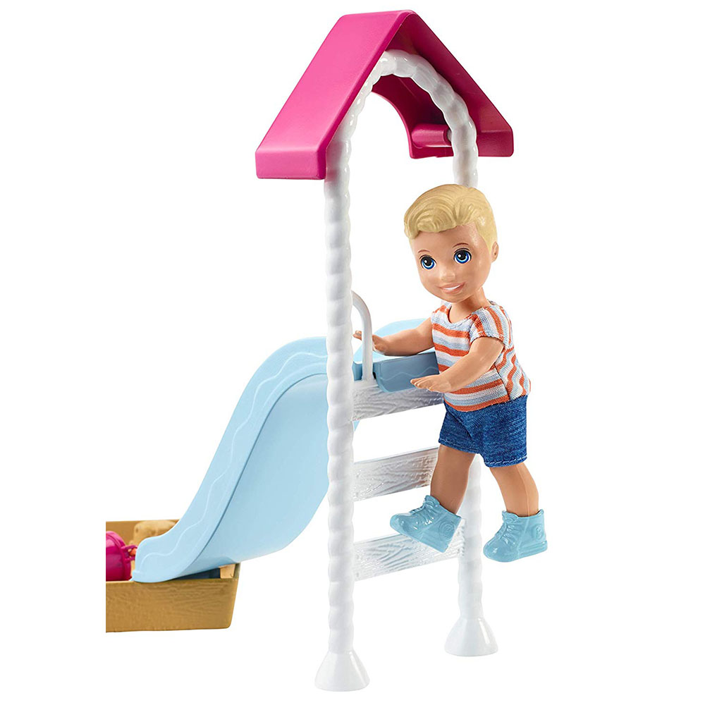 Barbie Bebek Bakıcısı Oyun Seti FXG96