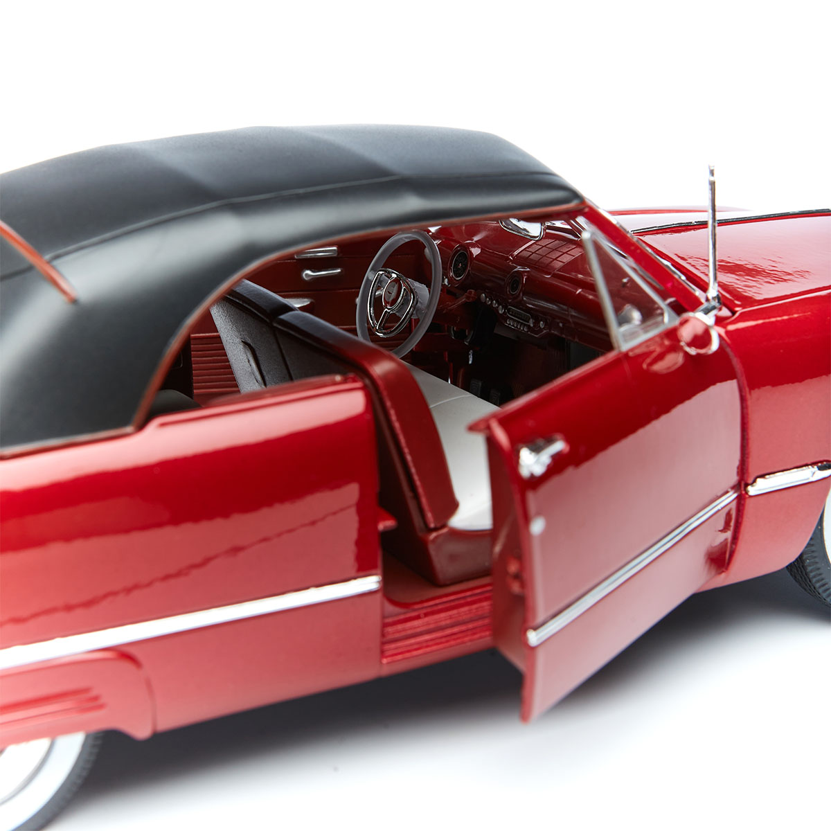 Maisto 1/18 1950 Model Ford Kırmızı