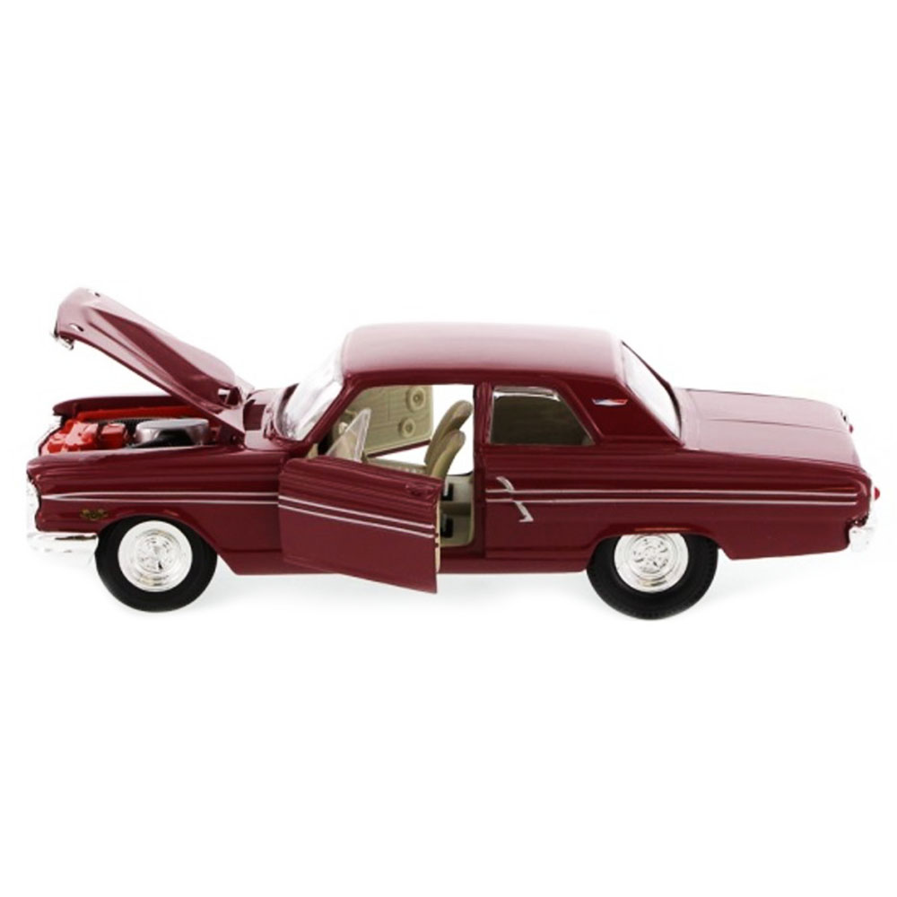 Maisto 1964 Ford Fairlane Thunderbolt 1:24 Model Araba