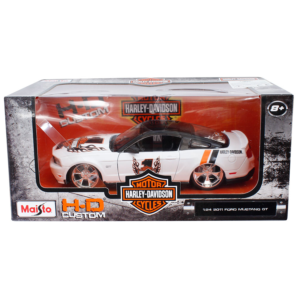 Maisto Ford Mustang GT 1:24 Model Araba Beyaz