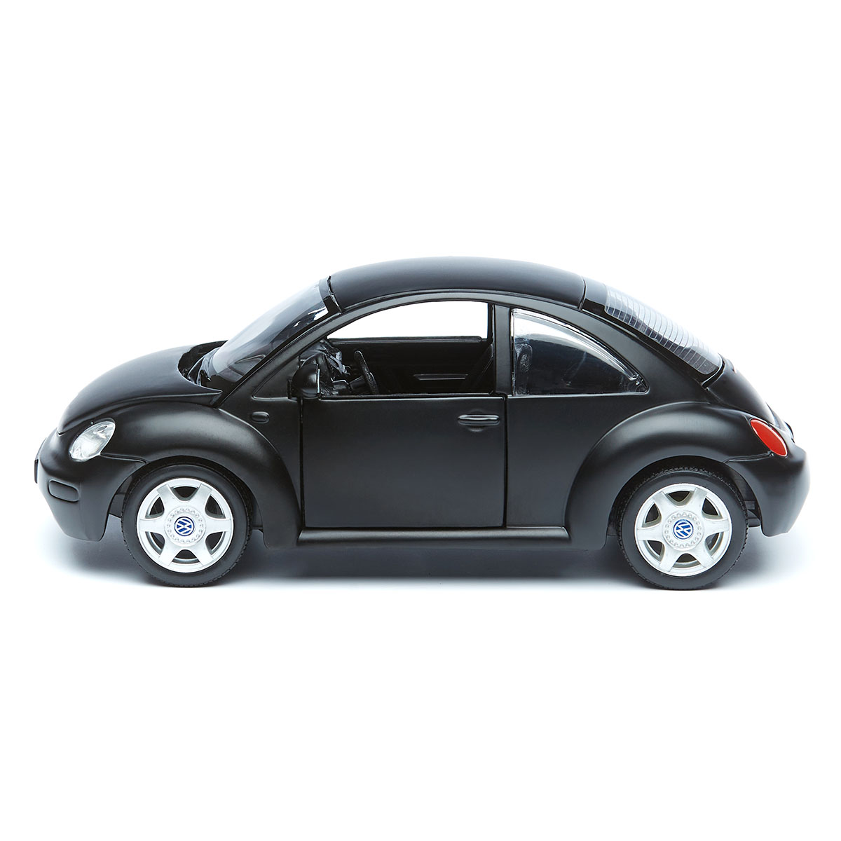 Maisto 1:25 Volkswagen New Beetle Matte Black