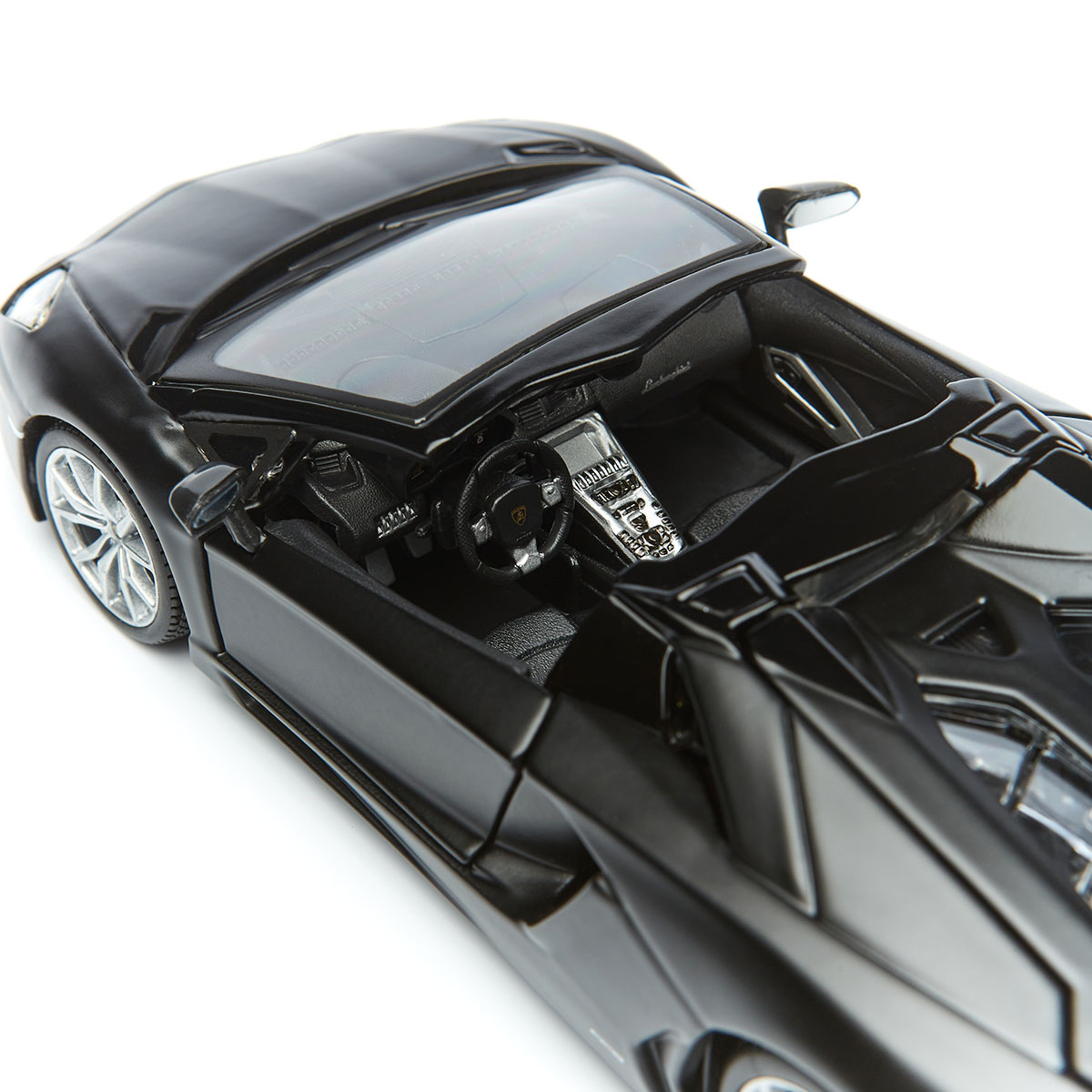 Maisto 1:24 Aventador LP 700-4 Roadster