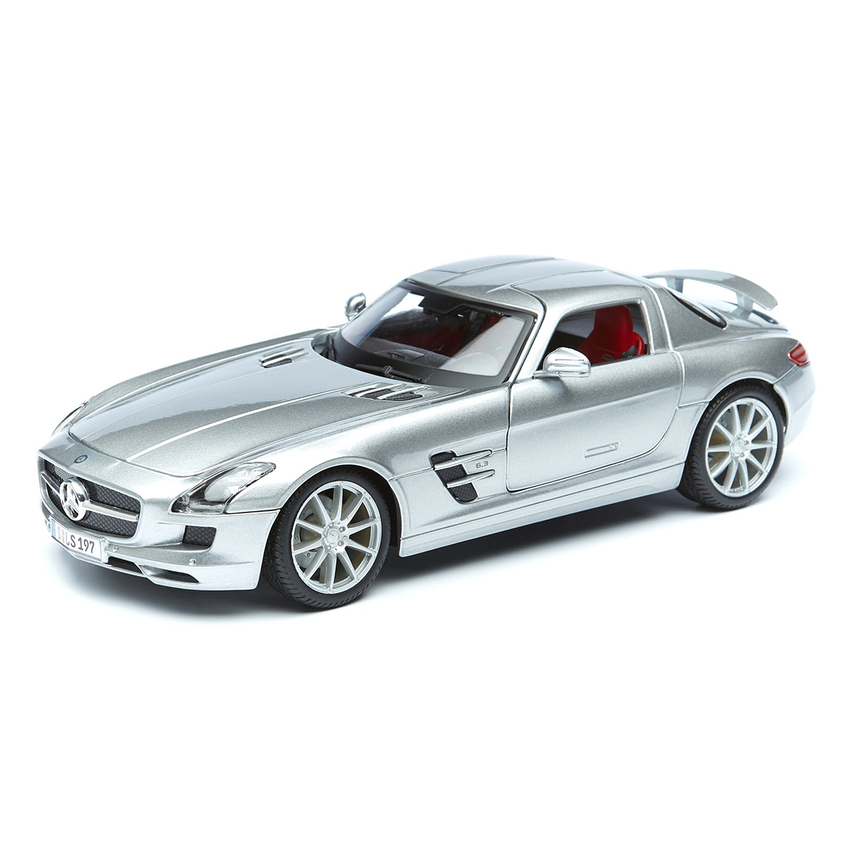 Maisto 1/18 Mercedes-Benz SLS AMG Model Araba