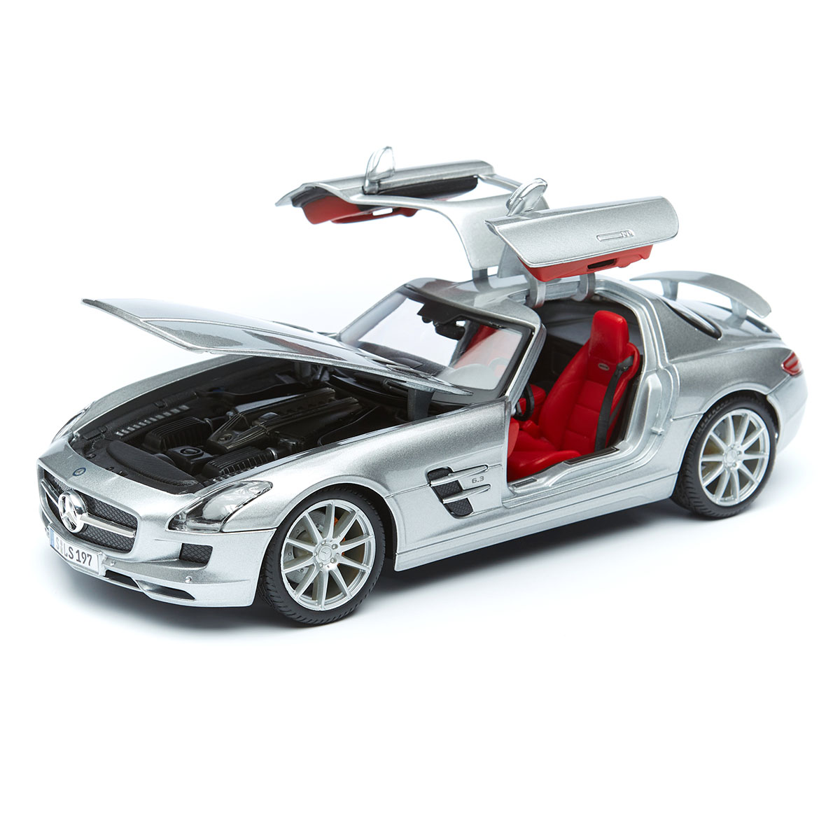 Maisto 1/18 Mercedes-Benz SLS AMG Model Araba