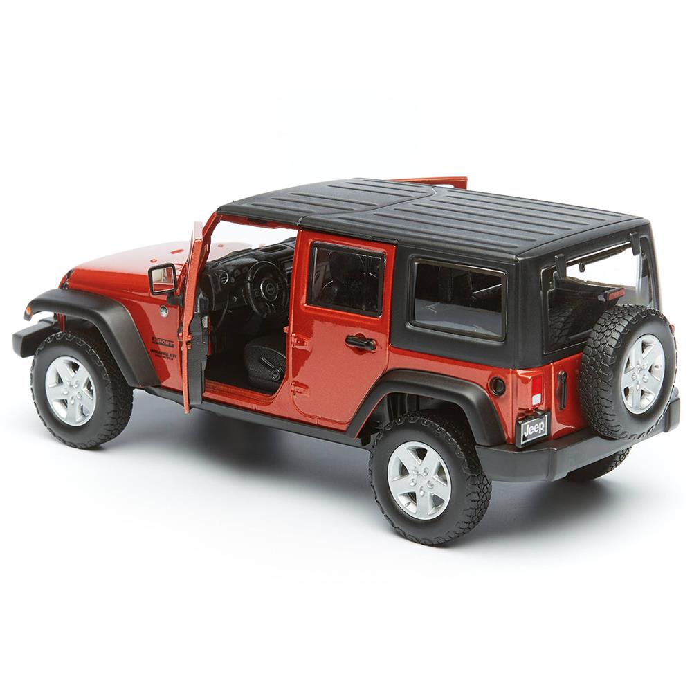 Maisto 1/24 2015 Model Jeep Wrangler Unlimited