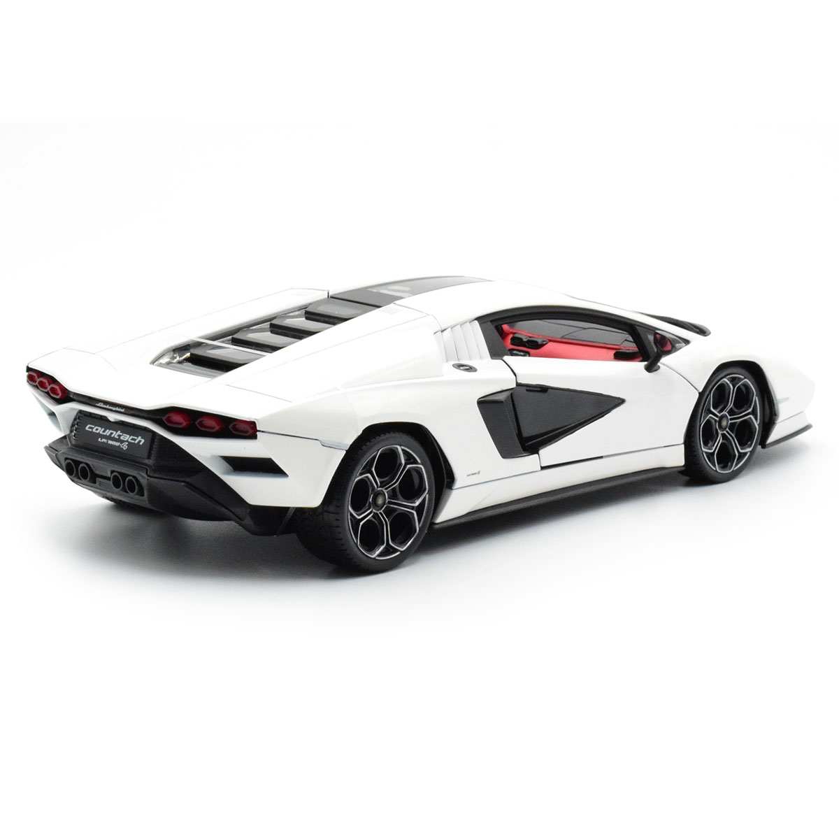 Maisto 1/18 Lamborghini Countach LPI 800-4
