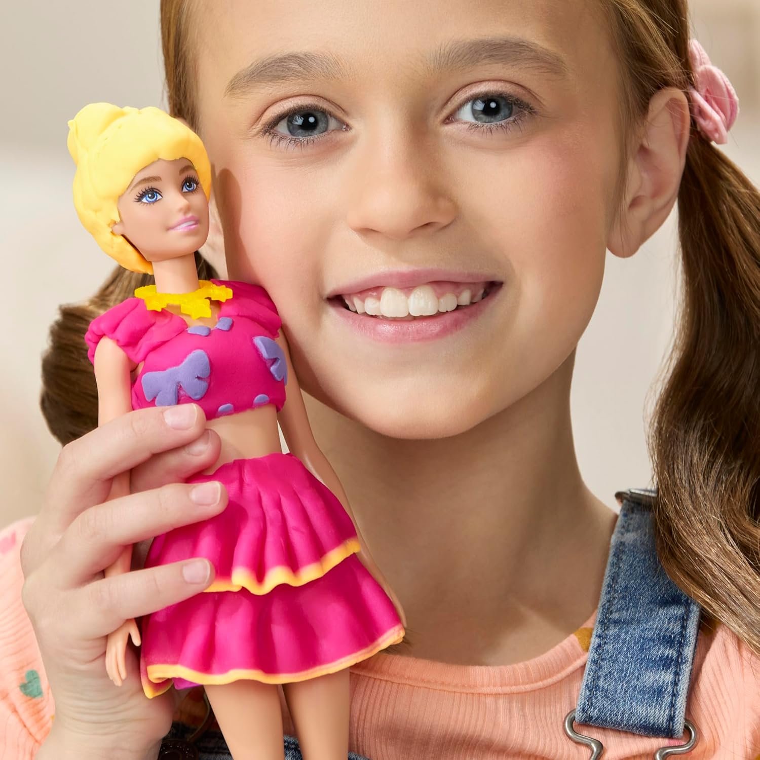 Play-Doh Barbie Fırfırlar ve Fiyonklar Oyun Seti G1361