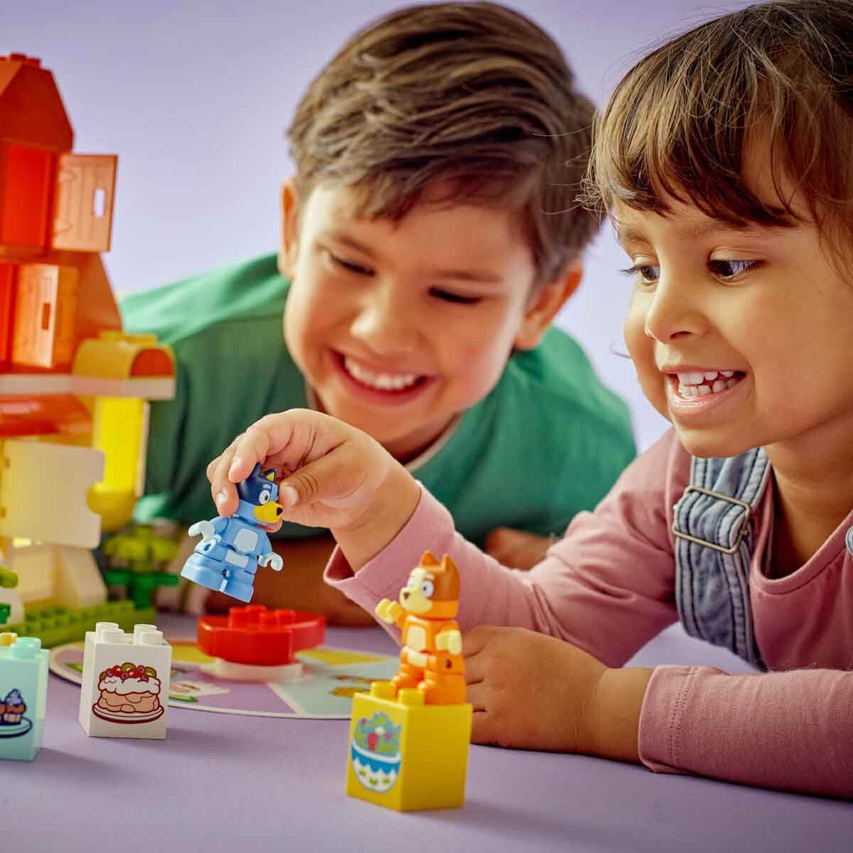 LEGO DUPLO Bluey Ailesinin Evi ve Hafıza Oyunu 10459