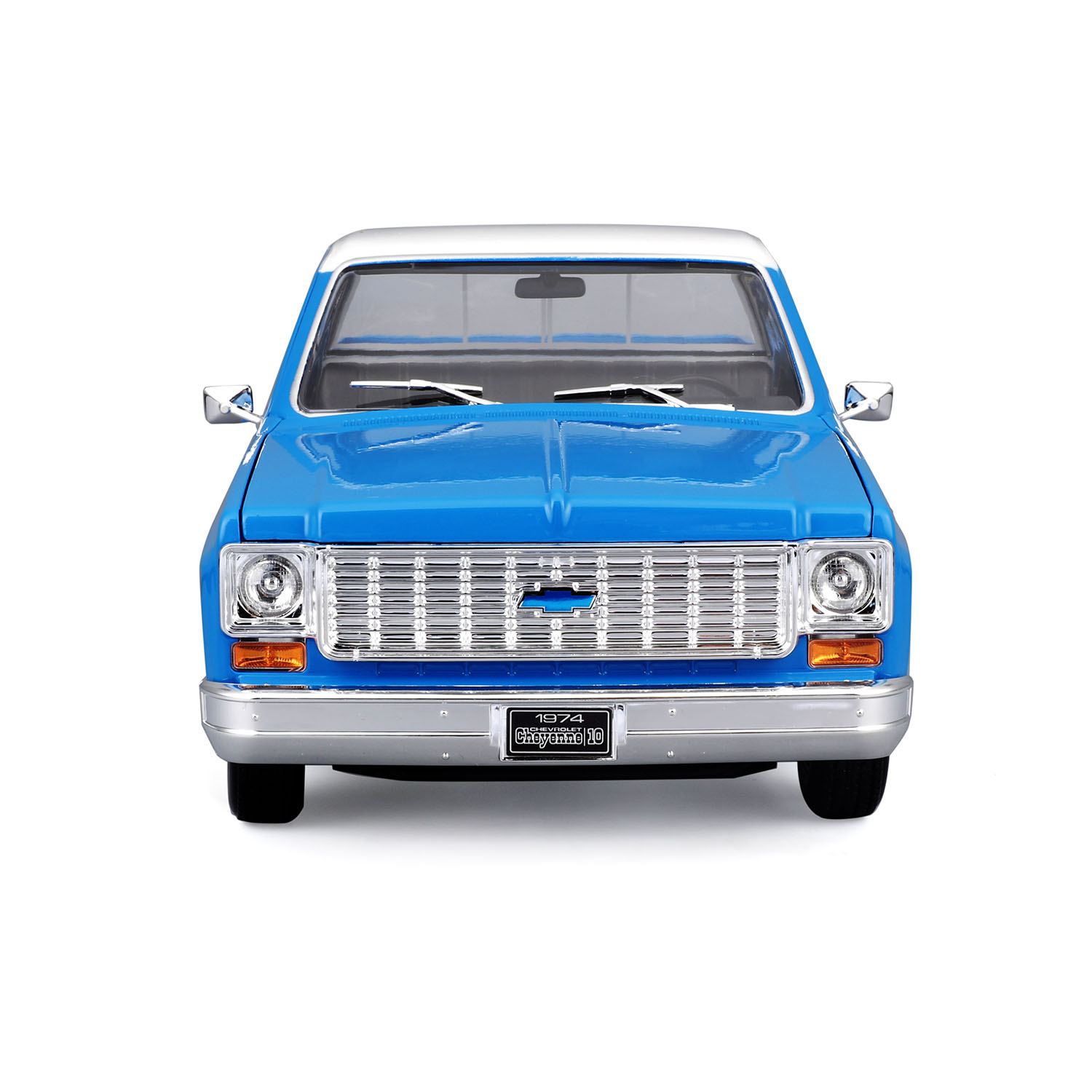 1/18 1974 Chevrolet C10 Cheyenne Super Mavi 31467-02