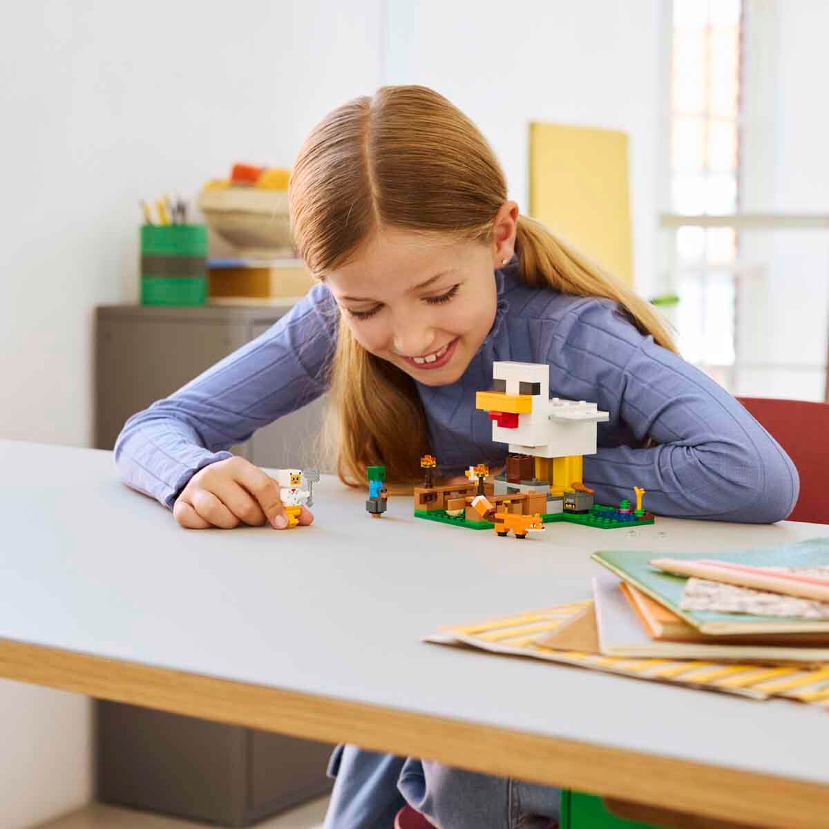 LEGO Minecraft Tavuk Çiftliği 21585