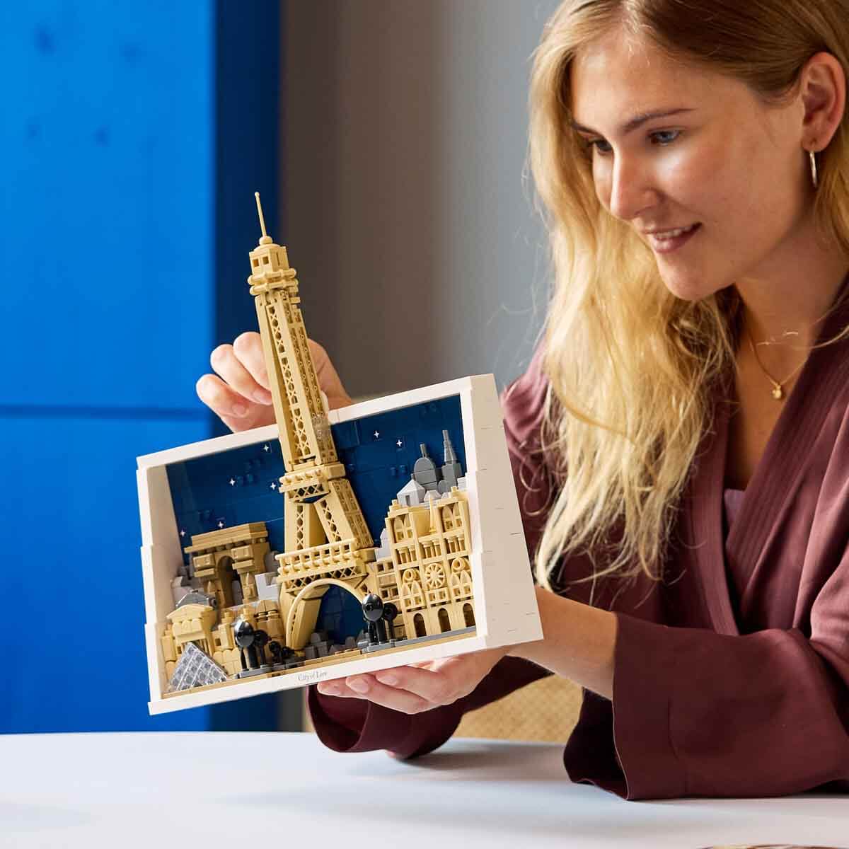 LEGO Architecture Paris – Aşıklar Şehri 21064