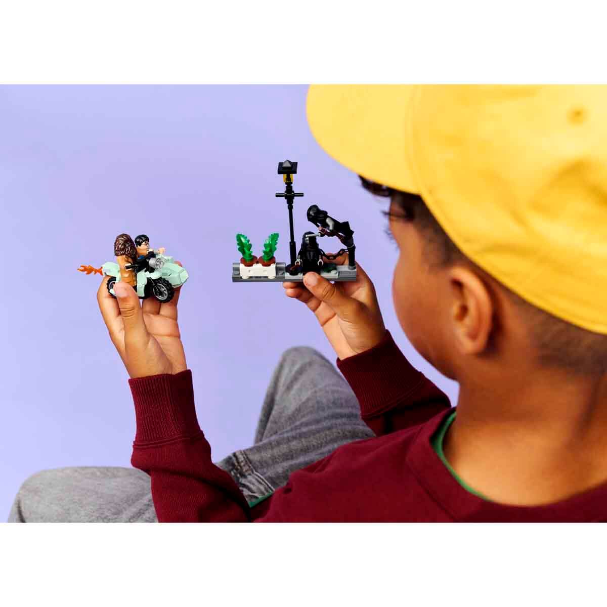 LEGO Harry Potter Hagrid ve Harry’nin Privet Drive Kaçışı 76459
