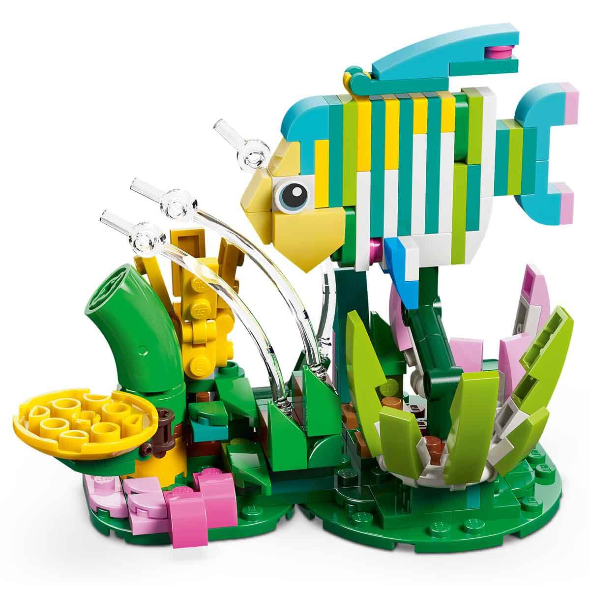 LEGO Creator Renkli Sinek Kuşu 31384