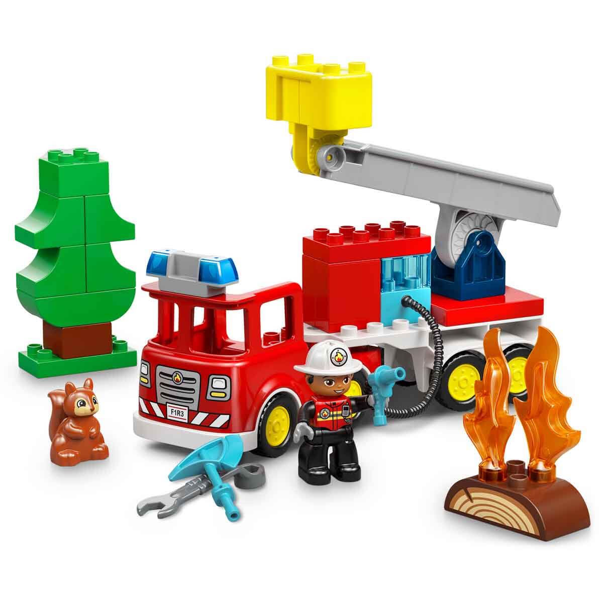LEGO DUPLO Hortumlu İtfaiye Aracı ve İtfaiyeci 10473